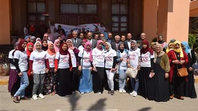 إقبال غير مسبق لسيدات المنوفية في المشاركة بالاستفتاء.. و