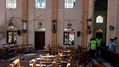 ارتفاع حصيلة قتلى تفجيرات سريلانكا إلى 321 شخصا 