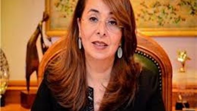 غادة والي تفتتح معرض 