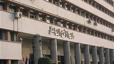 3 أشخاص يلقنون جارهم علقة ساخنة بالمطرية 