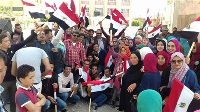 لماذا شارك المصريون بكثافة في الاستفتاء على الدستور؟