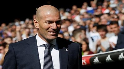 زيدان يرفع شعار 