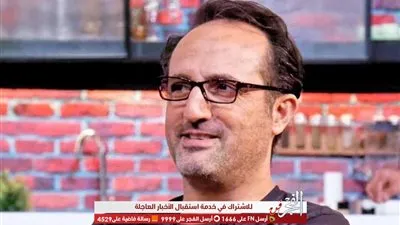 تامر حسني يطالب جمهوره بالدعاء لشريف مدكور