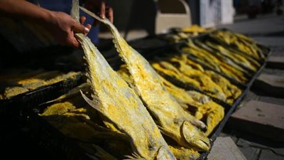 تحذير.. أشياء تفعلها أثناء تناول الفسيخ قد تؤدي إلى الوفاة