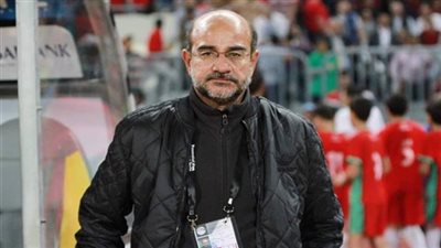 تعليق ساخر من عامر حسين بشأن تعديل مباراة الأهلي بسبب ليفربول وبرشلونة