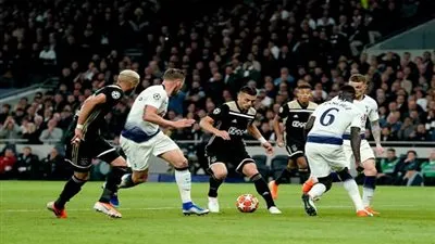 أياكس يسجل رقما إيجابيا في دوري أبطال أوروبا