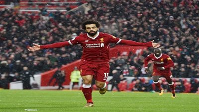 هل يفعلها صلاح؟ .. 4 لاعبين مصريون هزوا شباك برشلونة