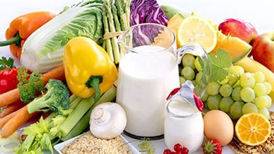 استشاري تغذية يقدم نصائح مهمة للتغذية والرياضة في شهر رمضان