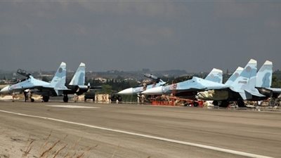 المعارضة السورية المسلحة تستهدف القاعدة الروسية في اللاذقية