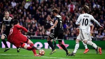 أياكس يستهدف ضم موهبة ريال مدريد