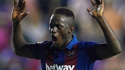 إيمانويل بواتينج نجم غانا يتحدث لـ 