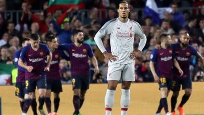 فان دايك يوجه رسالة مرعبة إلى برشلونة