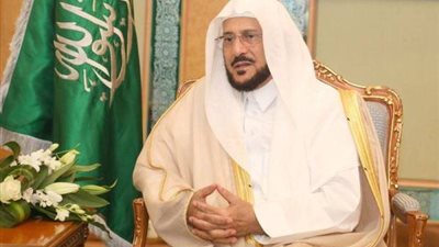 الشؤون الإسلامية تحقق مع المقصرين بسبب تجمع مياه جامع الملك خالد بالرياض