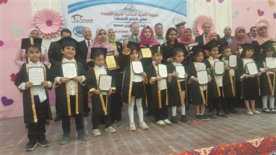 محافظ الفيوم يشهد حفل ختام الأنشطة الطلابية بالمدرسة المصرية اليابانية (فيديو وصور)