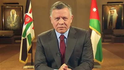 ملك الأردن يهنيء خادم الحرمين بحلول شهر رمضان