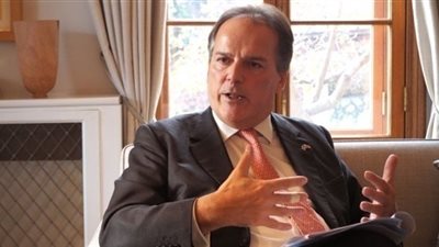 بريطانيا تستنكر تنصل إيران من 