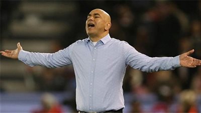 حسام حسن يعلن قائمة سموحة لمباراة الأهلي