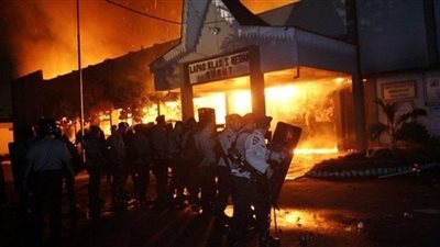 حريق في سجن إندنويسي وهروب عشرات المعتقلين
