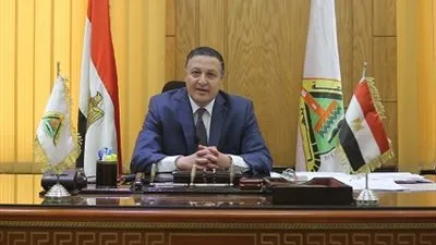 رئيس جامعة بنها: تفريغ الكاميرات للتواصل إلى سارق هواتف الطالبات