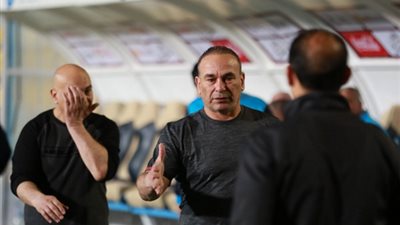 شتائم وألفاظ خارجة من 