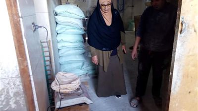 ضبط 118 بطاقة تموينية ذكية بمخبزين بلد في الدقهلية