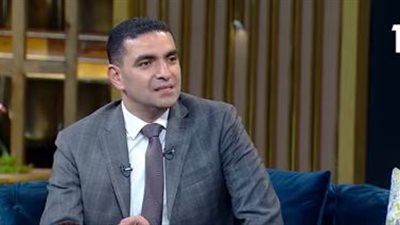 مدير مشروعات بوزارة المالية: هذا ما يستفيده المواطن من الدفع الإلكتروني