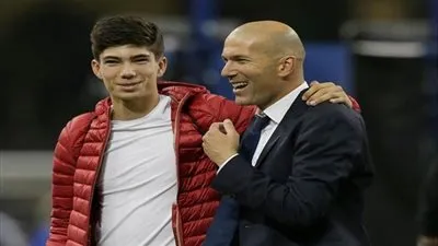 زيدان يتخذ قرارا نهائيا بشأن مستقبل نجله مع ريال مدريد