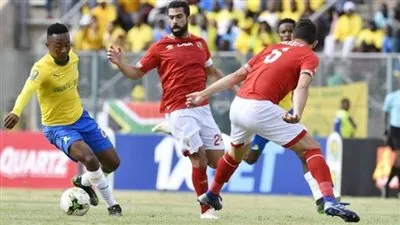 الكاف يُغرم الأهلي ماديًا بسبب أحداث صن داونز