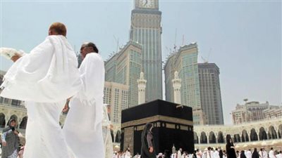 حقوق الإنسان: 7 ضمانات للمعتمرين و6 عقوبات للمخالفين
