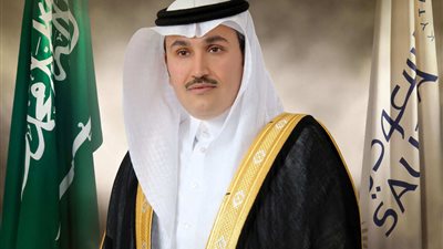 الجاسر: توطين وظائف مساعد الطيار في 