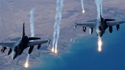 التحالف العربي يقصف الحوثيين في الضالع