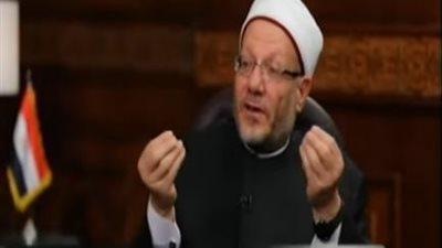 مفتي الجمهورية يحذر الشباب من 3 أشياء على مواقع التواصل الاجتماعي