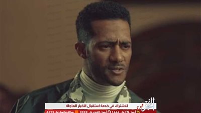 رواد مواقع التواصل الاجتماعي يسخرون من محمد رمضان بسبب 