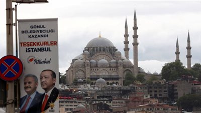 لجنة الانتخابات التركية تبرر إعادة التصويت في إسطنبول