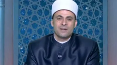 عالم أزهري يوضح حكم صيام الحائض والأم المرضعة (فيديو)