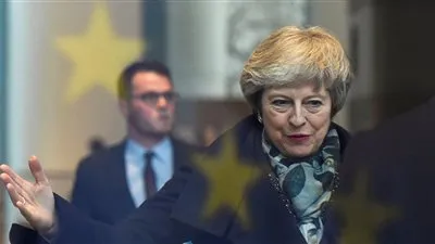 صحيفة بريطانية تنتقد سياسات ماي بشدة بعد عزمها على الاستقالة