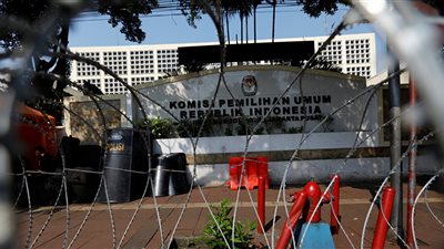 إندونيسيا ترفع قيودا فرضتها على وسائل التواصل الاجتماعي أثناء الاضطرابات