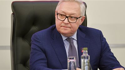 روسيا تؤيد عقد اجتماع بشأن النووي الإيراني بأقرب وقت ممكن