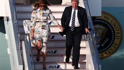 ترامب يصل اليابان في زيارة رسمية 