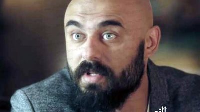 أحمد صلاح حسني ينجح في لفت الانتباه ويسير عكس والده