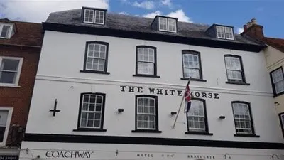 الشرطة البريطانية تضبط عمليّة غسيل أموال كبرى وتصادر فنادق وعقارات