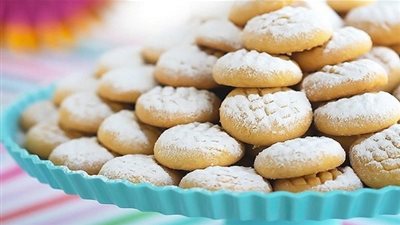 ننشر أسعار كحك العيد 2019 في مختلف المحلات .. وإقبال ضعيف رغم تراجع في الأسعار