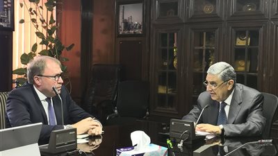   وزير الكهرباء يستقبل عضو مجلس إدارة VOITH الألمانية لبحث التعاون 