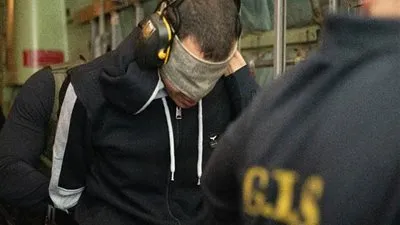 خبير في مكافحة الإرهاب يكشف عن رسائل مصر وراء تسلم الإرهابي هشام عشماوي على الهواء