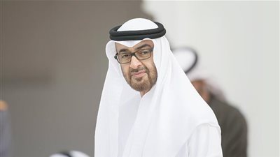 محمد بن زايد يتلقى اتصالاً هاتفياً من رئيس وزراء اليابان