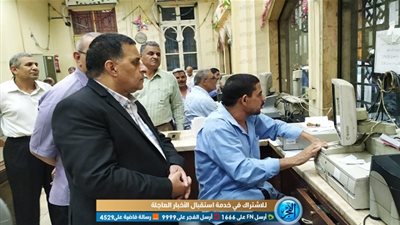 رئيس هيئة السكة الحديد يتابع تشغيل القطارات الإضافية بمحطة رمسيس  