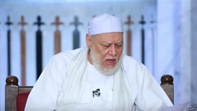 شرط إخراج زكاة الفطر على العاملين في مصلحة ما (فيديو)