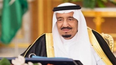 خادم الحرمين مهنئاً بعيد الفطر: جَعلَ اللهُ منَ العِيدِ مناسبةً عظيمةً للتواصُلِ والتآلُفِ والتكافُلِ