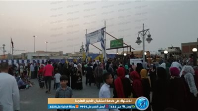 بدء توافد المصلين لأداء صلاة عيد الفطر المبارك بالغردقة (صور) 