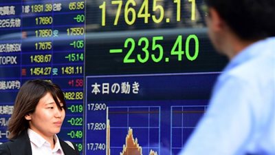 بورصة طوكيو تتراجع في مستهل التعاملات